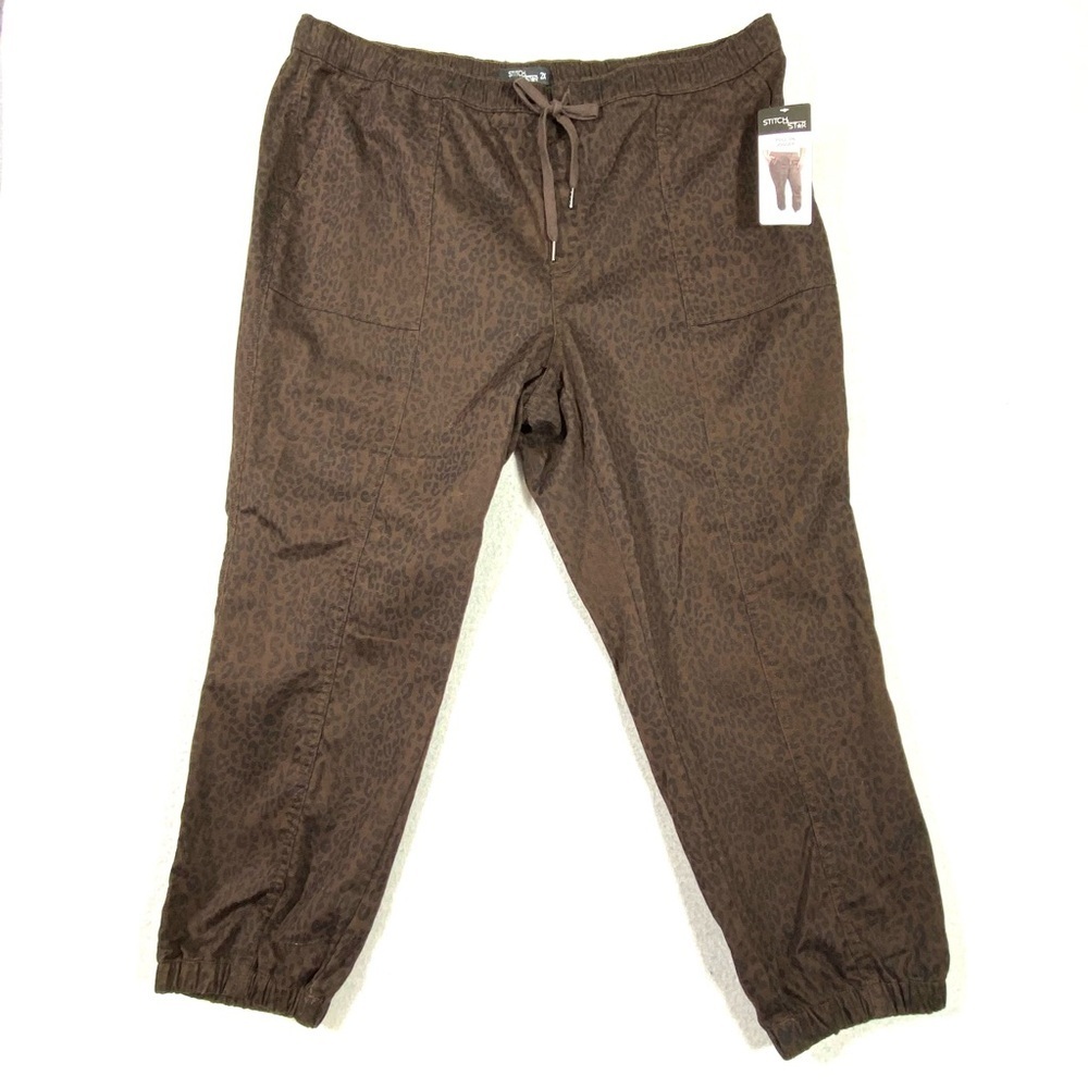 Stitch Star Pull On Jogger Women's 2X Leopard Print Slim Fit Ankle Hi Rise NWT